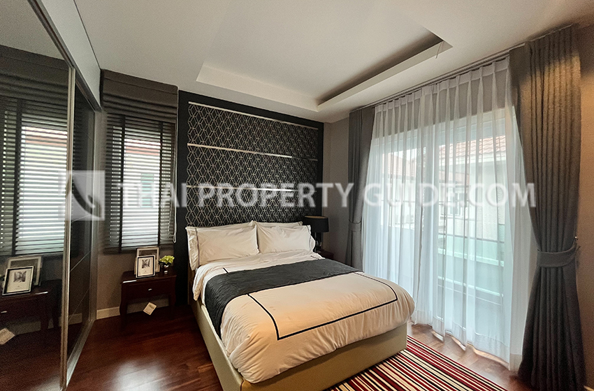 House with Shared Pool in Sukhumvit 